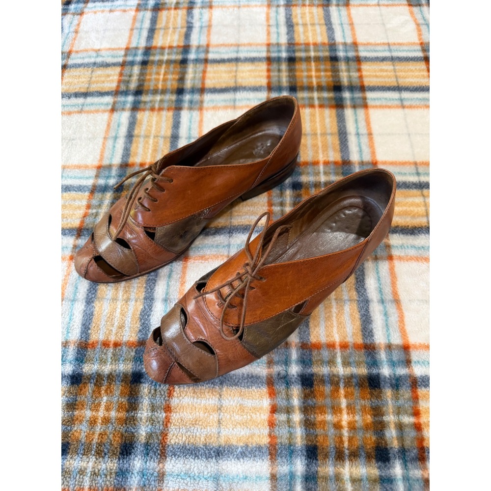 Vintage Cognac Bronze Leather Cutout Oxford Shoes EU 38.5 Dark Academia